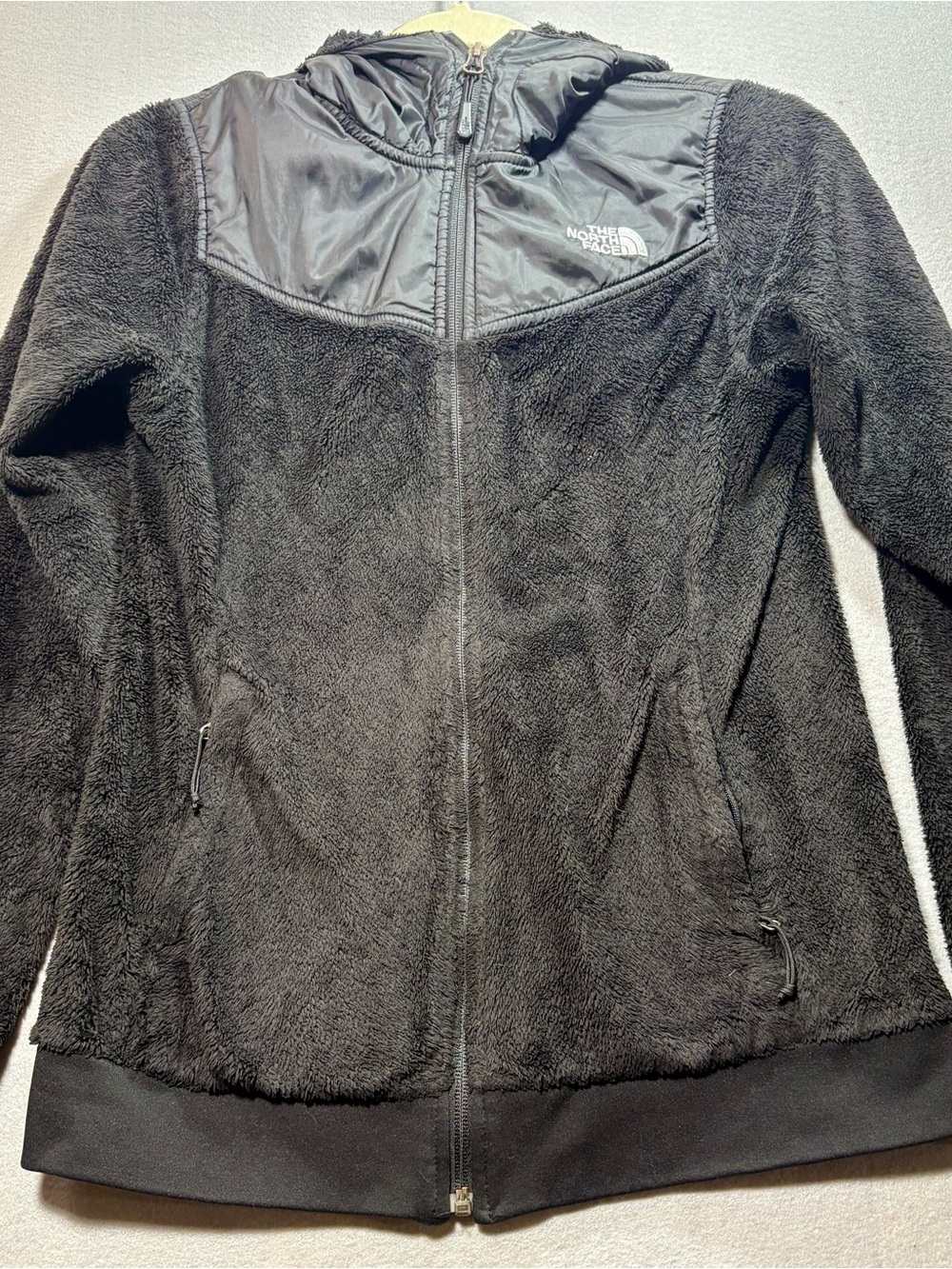 The North Face Women’s Black Full-Zip Fleece Jacket with Hood-Small